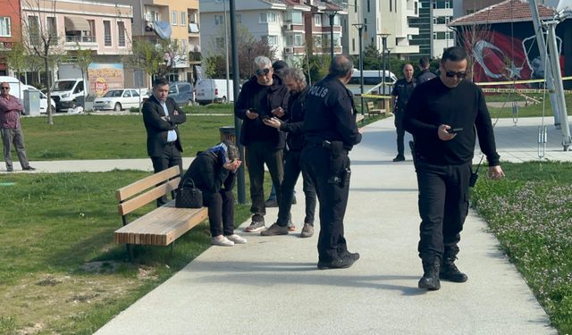 Bursa’da evden işe gitmek için çıkan 19 yaşındaki genç parkta ölü bulundu