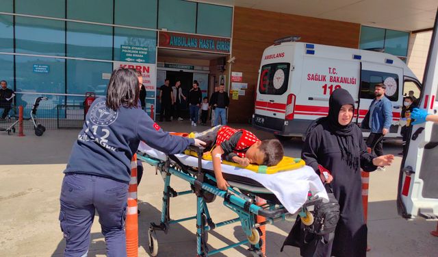 Bursa İnegöl ilçesinde üzerinden traktör geçen 7 yaşındaki çocuk ağır yaralandı