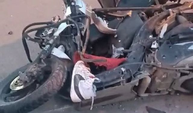 Kocaeli Derince ilçesinde halk otobüsü ile motosiklet çarpıştı! 17 yaşındaki sürücü öldü