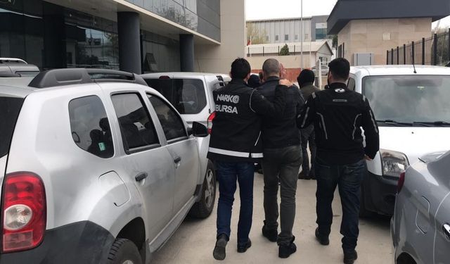 Bursa Gemlik'te yakalanan 5 zehir taciri tutuklandı