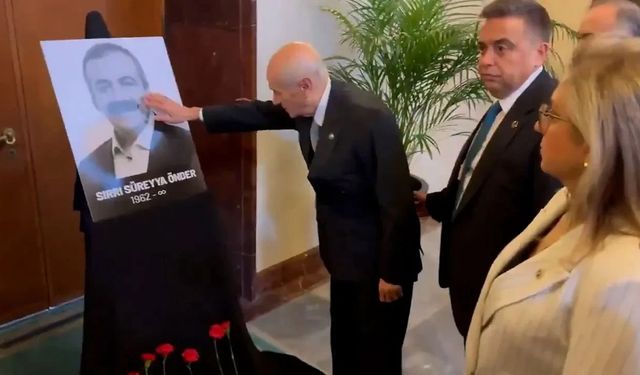 Devlet Bahçeli 99 gün sonra Meclis'te: Sırrı Süreyya Önder için yapılan törene katıldı