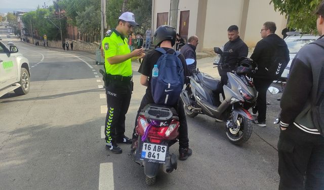 Bursa'da 10 bin motosiklet denetlendi, 9 milyon ceza kesildi