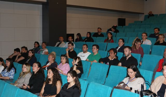 Engelsiz iletişimin yolları anlatıldı