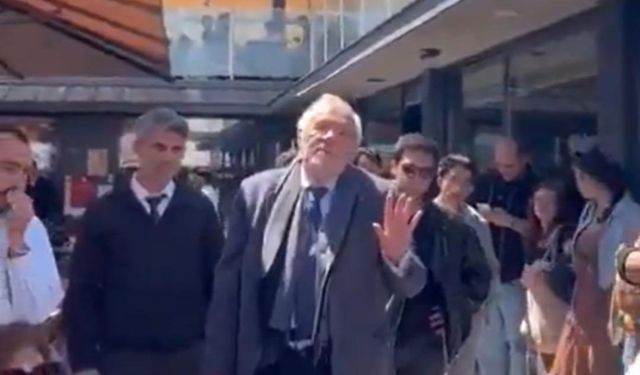 Öğrenciler İlber Ortaylı'yla karşı karşıya geldi