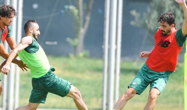 Bursaspor sabah antrenmanında tempoyu yükseltti