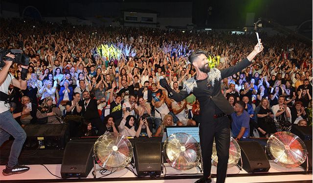 Mehmet Çevik'ten ücretsiz konser
