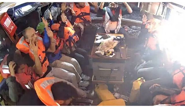 İsrail, Özgürlük Filosu Koalisyonu'na müdahalede bulundu
