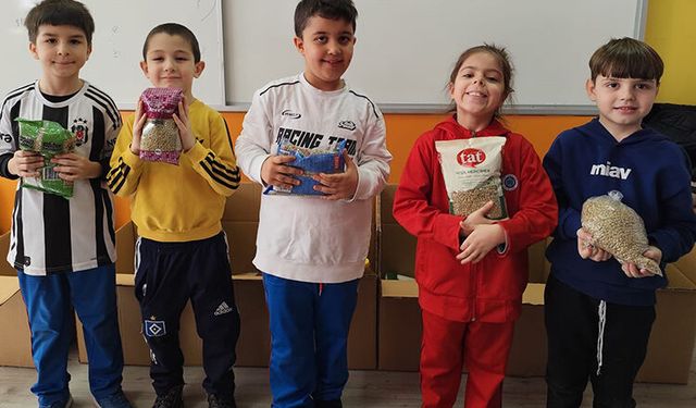 Bursa'da minik ellerin büyük yüreği
