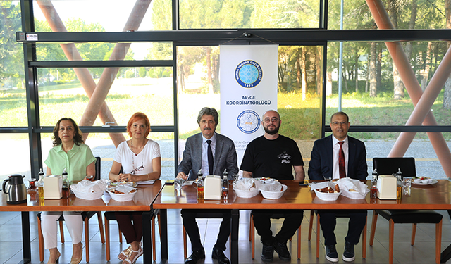 Liselerarası Veri Olimpiyatı'nın ödül töreni gerçekleştirildi