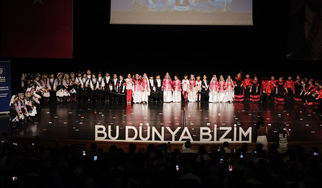 Bursa Yuvam’da yıl sonu coşkusu