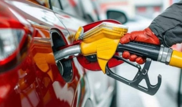 Benzin ve motorine indirim geliyor
