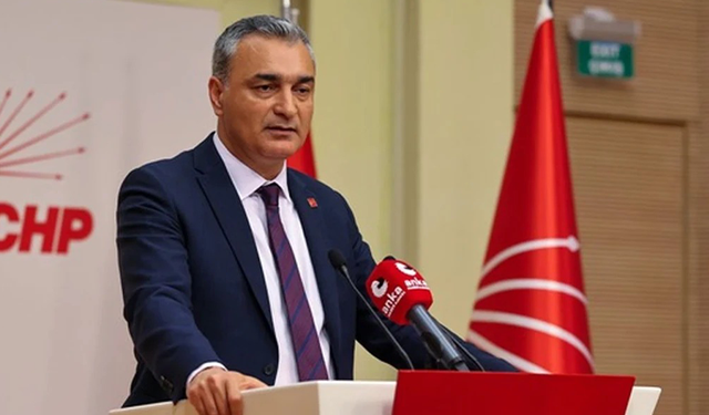 CHP'li Sarı'dan Adalar ve Silifke belediyelerine yönelik operasyonlara ilişkin açıklama