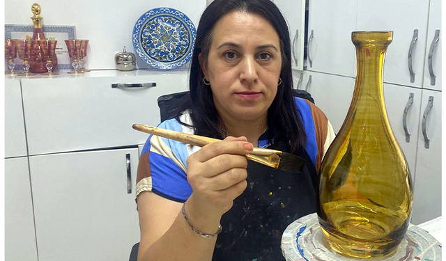 Bursa'nın Tarihi mekanları cam süsleme sanatıyla cam ürünlerde buluşuyor