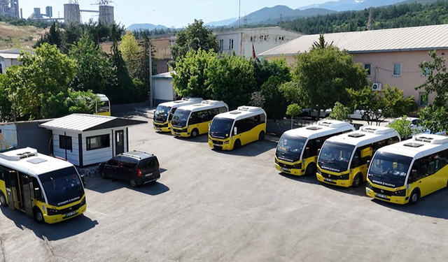 Kestel Belediyesi Yeni Mahalle minibüs durağını baştan sona yeniledi