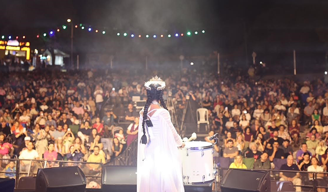 9. Uluslararası Nilüfer Caz Festivali Emel Mathlouthi konseriyle sona erdi
