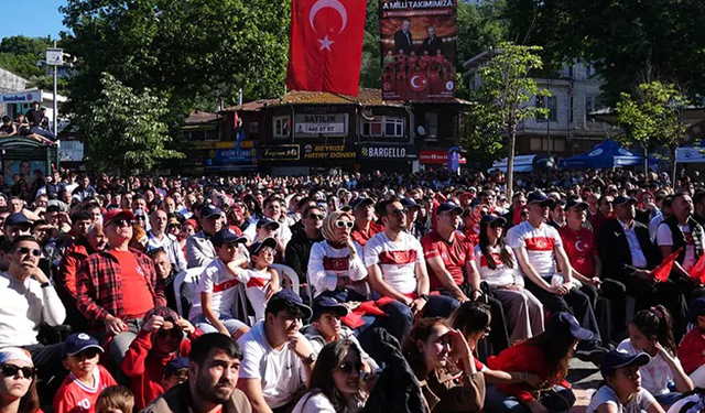 YKS nedeniyle meydanlarda milli maç yayını yapılmayacak