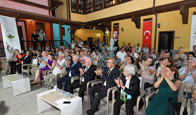 Nazım Hikmet Osmangazi’de şiir ve şarkılarla anıldı