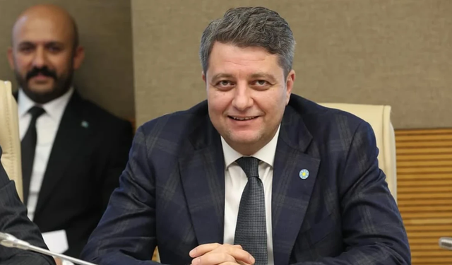 İYİ Parti'den istifa eden Ersin Beyaz, AK Parti'ye katıldı