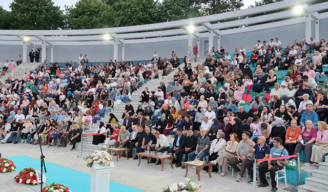 Yıldırım'da türkü şöleni