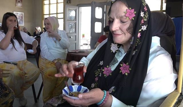 Kadınlar köyün yönetimini ele geçirdi