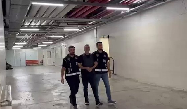 Haluk Levent'in tutuklanarak cezaevine gönderildiği görüntüler ortaya çıktı
