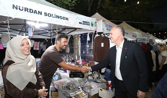 Hanımeli alışveriş şenliği tüm coşkusuyla devam ediyor