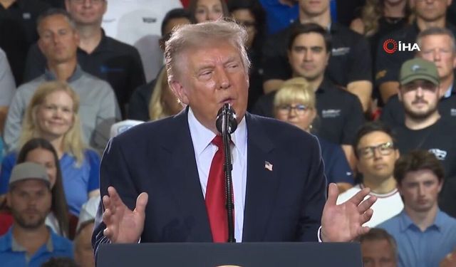 Trump: "İran, bir anlaşma yapmak için bizimle görüşüyor"