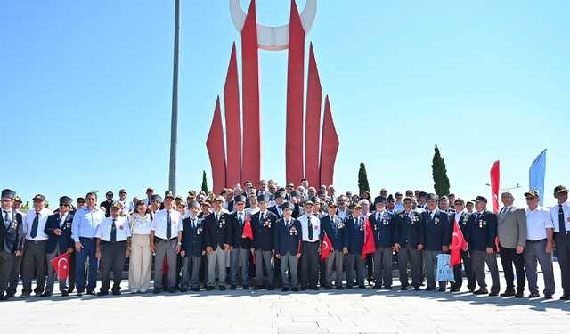 Kıbrıs harekatının yıldönümünde Bursa'da şehitler ve gaziler anıldı