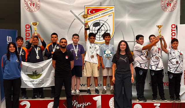 Osmangazili atıcılar zirveyi zorladı