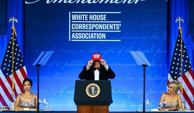 Trump'tan 2028 sinyali: Dördüncü kez başkanlığa aday olacağını duyurdu