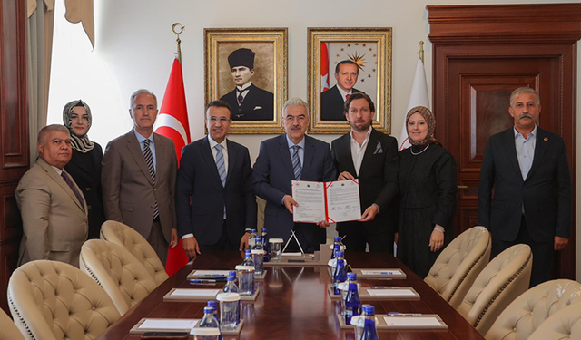 İnegöl’e 2 yeni aile sağlığı merkezi yapımı için imzalar atıldı