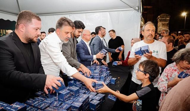 Başkan Vekili Biba, Mevlid Kandilini Bursalılarla birlikte idrak etti