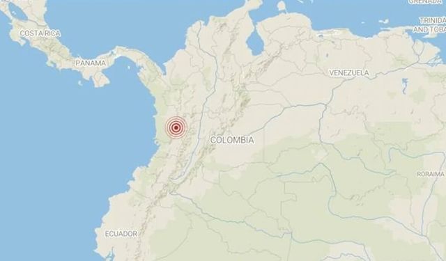 Kolombiya'da 7,4 büyüklüğünde deprem! Çok geniş alanda hissedildi