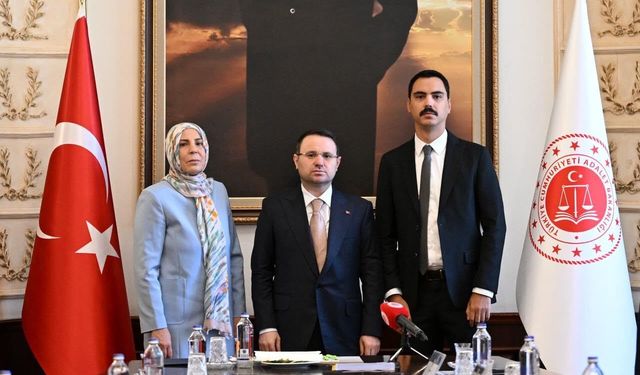 Bakan Gürlek: "Bu cinayeti çözmek boynumuzun borcu"