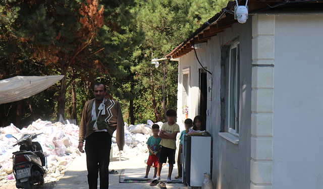 Adapazarı'nda "Gulyabani" nöbeti! Mahalleli korkudan 6 aydır uyku uyumuyor