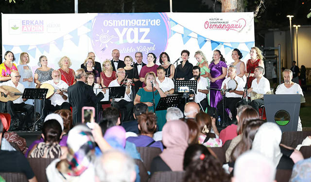 Osmangazi’nin mahalle şenliğinde koro coşkusu