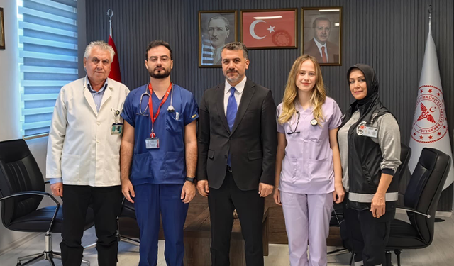 Hastane koridorlarında büyüdüler, doktor olarak geri döndüler