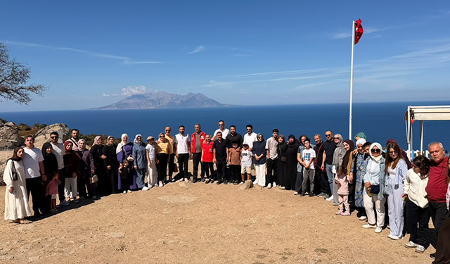Şehit aileleri ve gazilerin Çanakkale çıkarması
