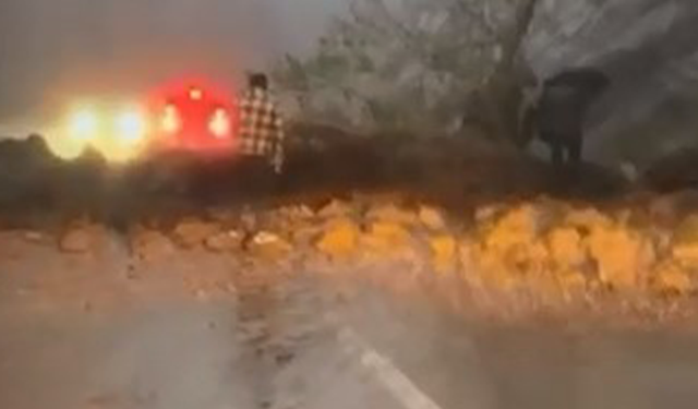 Uludağ yolunda heyelan korkuttu