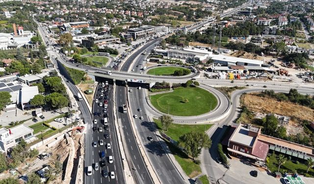 Bursa’da Mudanya Yolu’ndaki yeni köprü trafiğe açıldı: Trafik akışı yeniden düzenlendi