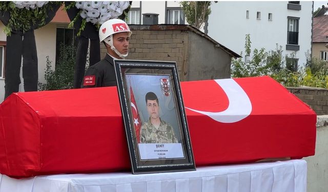 Yüksekova’nın şehidi gözyaşları arasında toprağa verildi