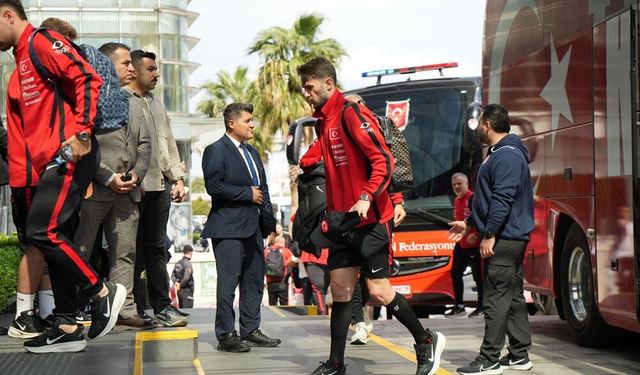 A Milli Futbol Takımı, Bursa'ya geldi