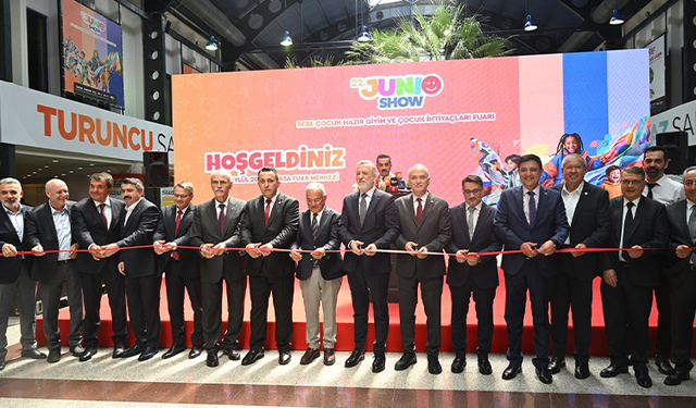 Bebe ve çocuk konfeksiyonunun küresel vitrini Junioshow kapılarını açtı