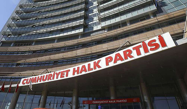 Mansur Yavaş'tan sonra CHP'den peşe peşe istifalar