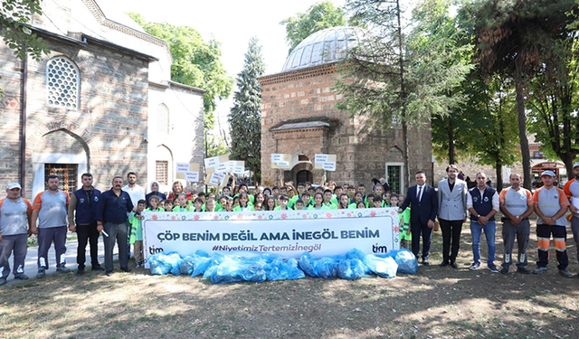 İnegöl’de temizlik seferberliği çarşıda devam etti