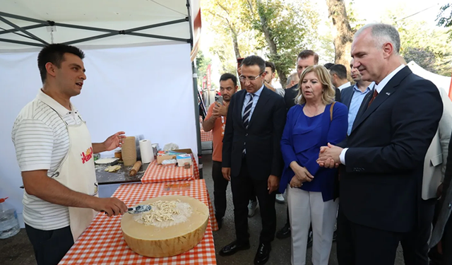 İnegöl Gastronomi Festivali dolu dolu geçti