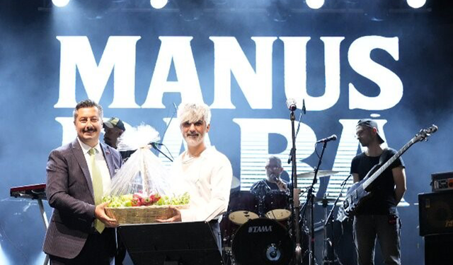 Yenişehir'de Manuş Baba'ya yoğun ilgi