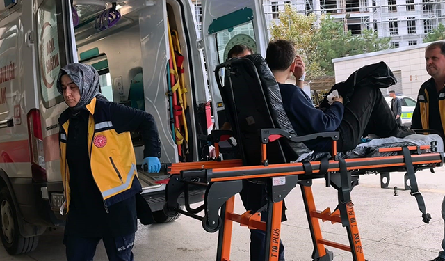 Bursa'da motosikletini tamir ederken parmağı koptu