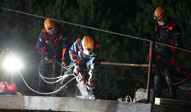 Bursa AFAD Arama ve Kurtarma Birliği'nin ulusal akreditasyon sınavı başarıyla tamamlandı