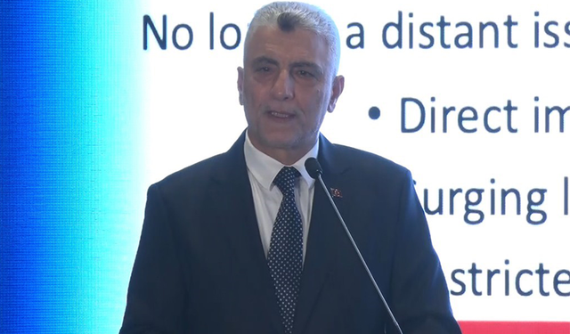 Bakan Bolat'tan yabancı yatırımcılara çağrı: "Geç kalmadınız, Türkiye'ye gelin"